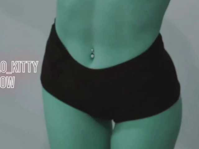 malenkaYA-1 live cam on BongaCams