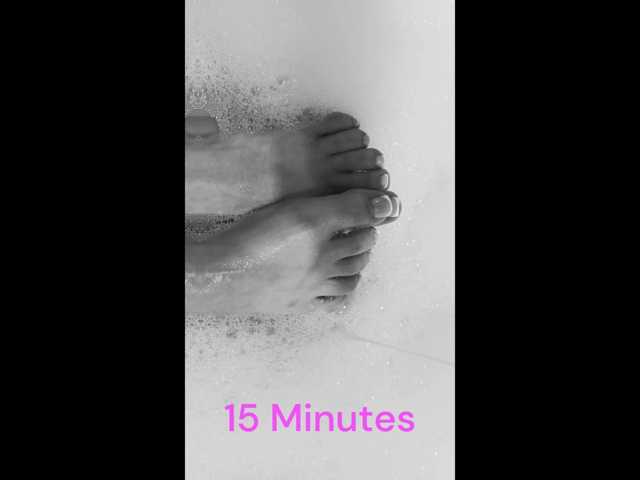 malenkaYA-1 live cam on BongaCams
