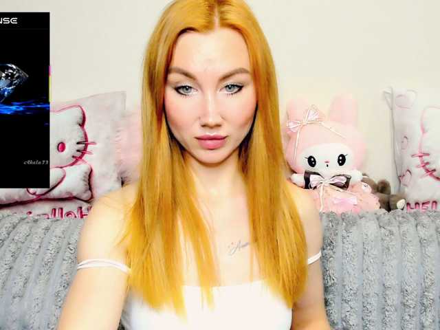 malenkaYA-1 live cam on BongaCams