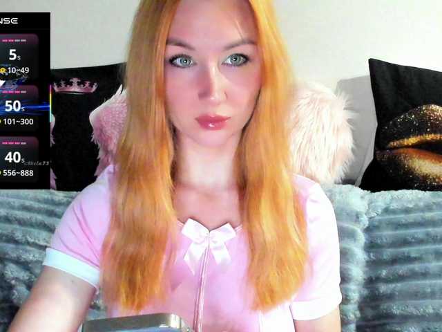 malenkaYA-1 live cam on BongaCams