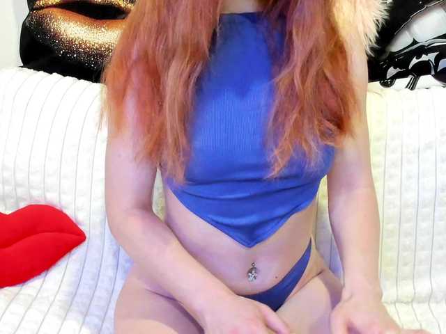 malenkaYA-1 live cam on BongaCams