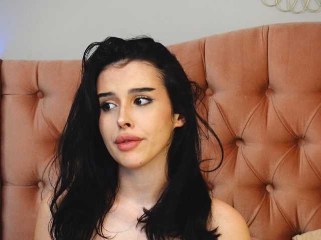 RubyNoireX, en vivo ahora en BongaCams