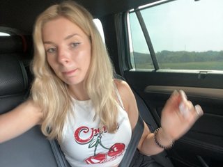 miahollis