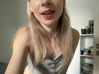 miahollis Porn Show