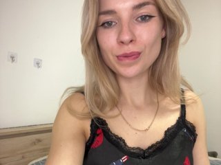 miahollis