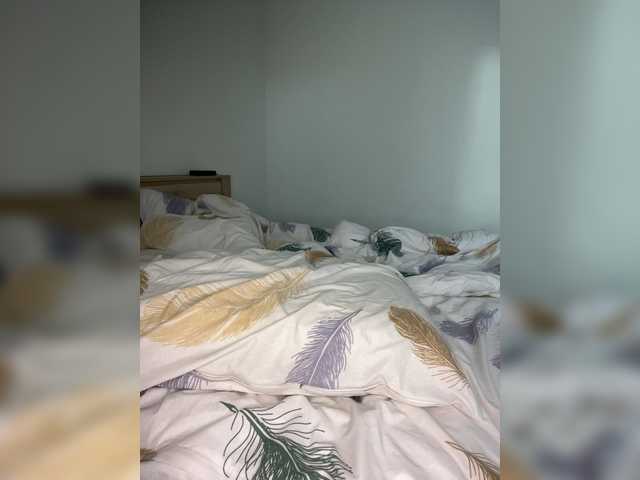 miahollis live cam on BongaCams