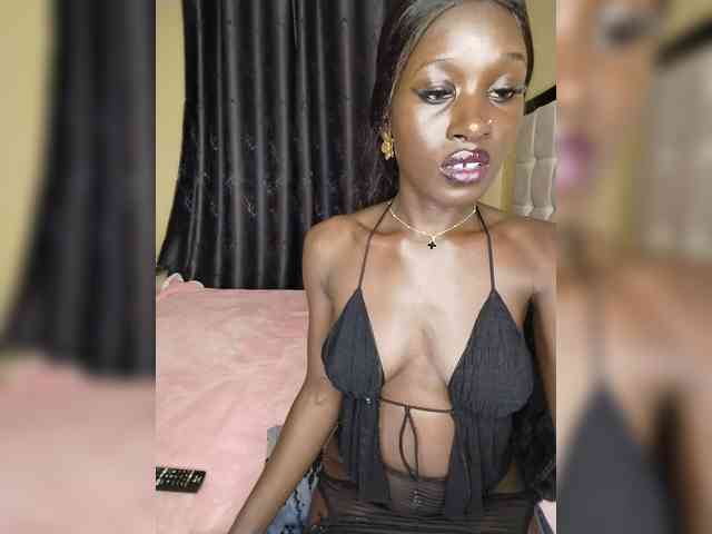 MythicalEbony webcam