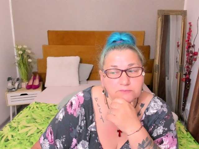 SweetBoobsM