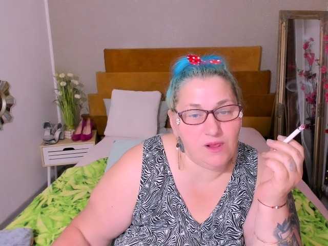 BlondyBigBoobs live cam on BongaCams