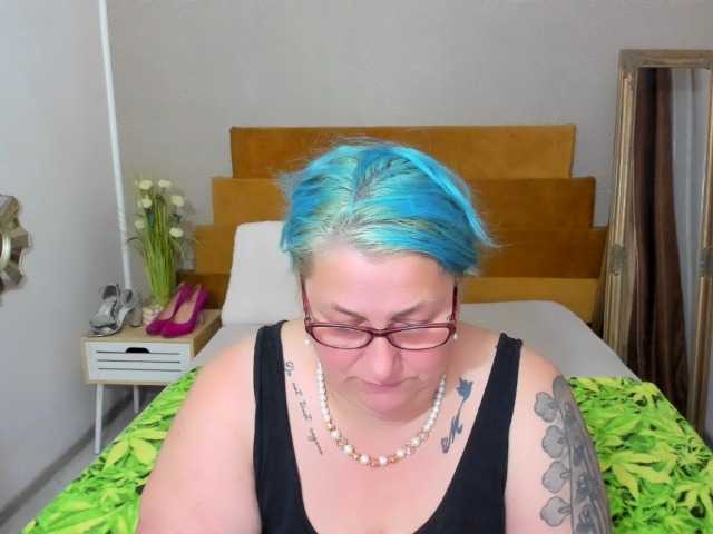 BlondyBigBoobs live cam on BongaCams