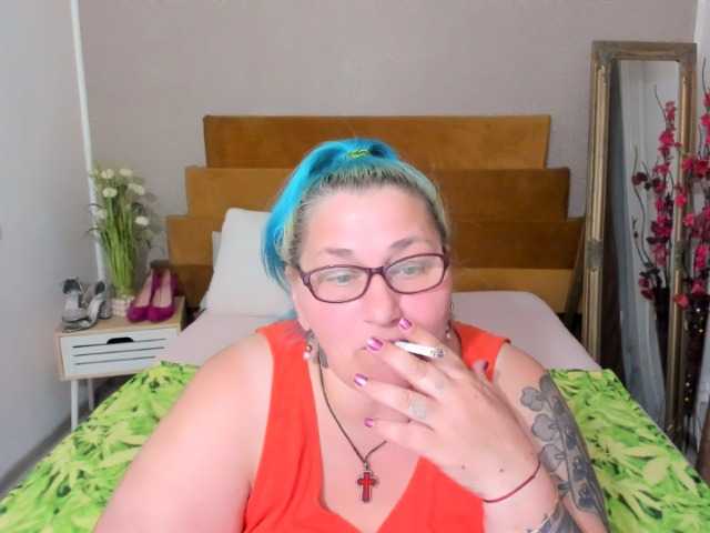 SweetBoobsM live cam
