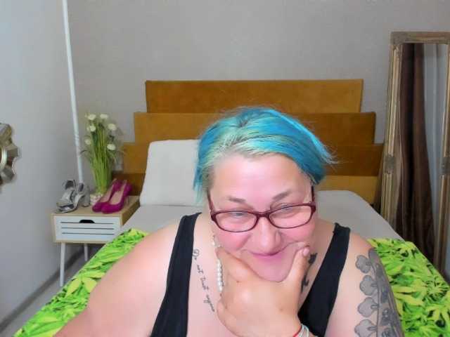 BlondyBigBoobs live cam on BongaCams