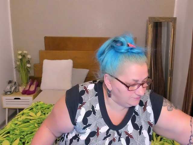 BlondyBigBoobs live cam on BongaCams