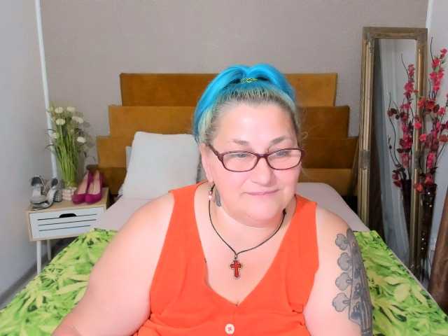 SweetBoobsM