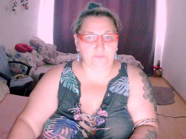 BlondyBigBoobs live cam on BongaCams