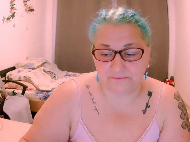 BlondyBigBoobs live cam on BongaCams
