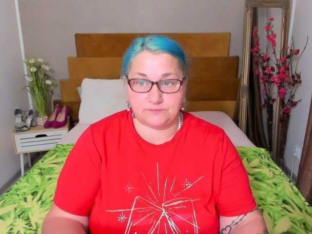 BlondyBigBoobs live cam on BongaCams