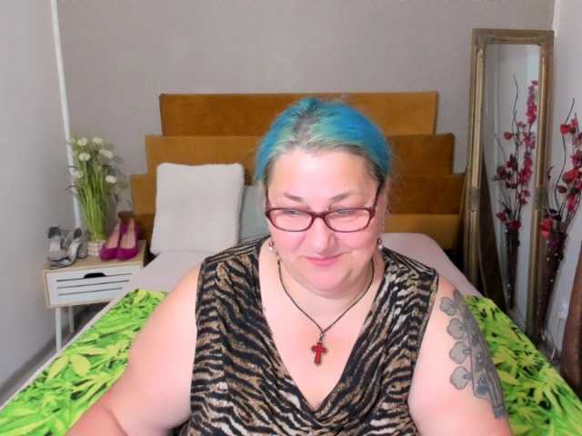 SweetBoobsM