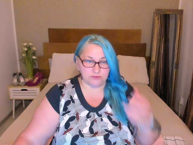 BlondyBigBoobs live cam on BongaCams