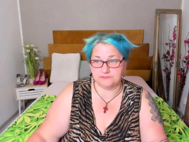 BlondyBigBoobs live cam on BongaCams
