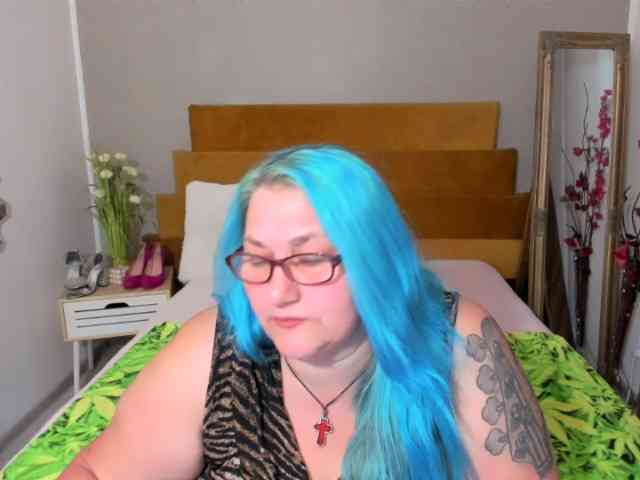 BlondyBigBoobs BlondyBigBoobs