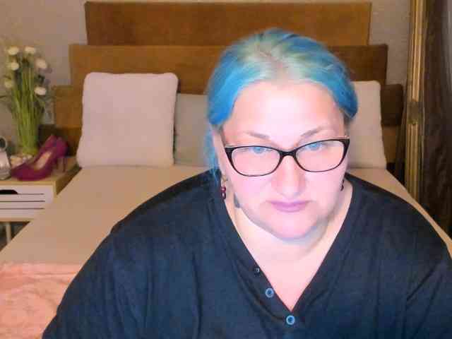 SweetBoobsM webcam