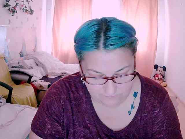 SweetBoobsM webcam