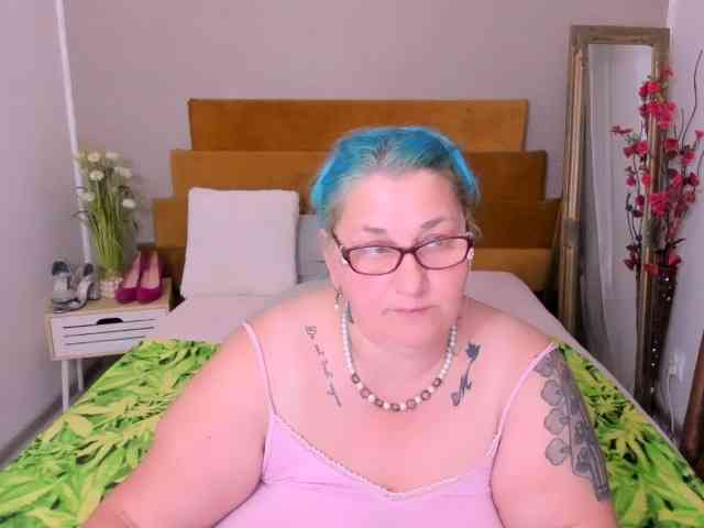 Modèle: SweetBoobsM