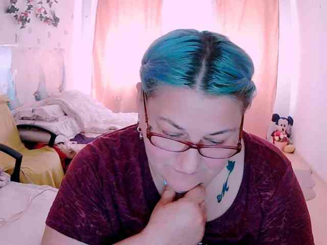 SweetBoobsM webcam
