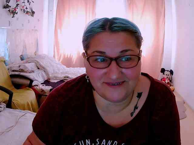 SweetBoobsM webcam