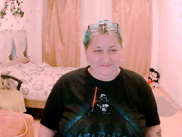 SweetBoobsM webcam