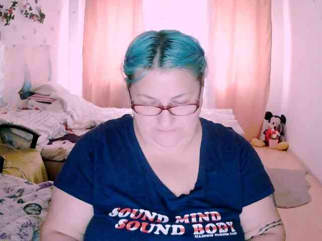 SweetBoobsM webcam