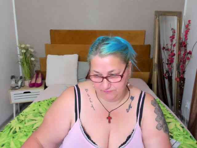 Modèle: SweetBoobsM