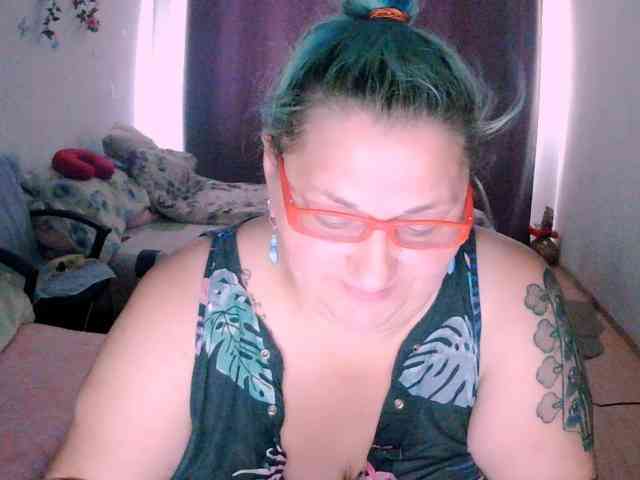SweetBoobsM webcam