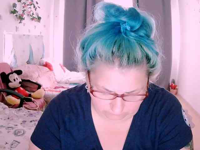 SweetBoobsM webcam