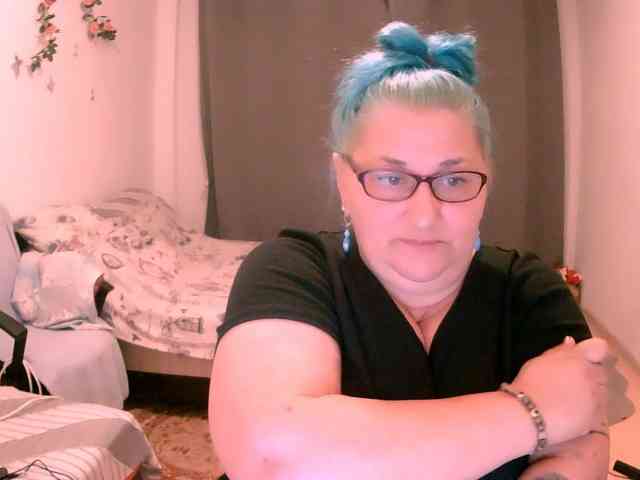 SweetBoobsM webcam