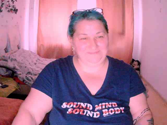 SweetBoobsM webcam