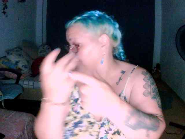 SweetBoobsM webcam