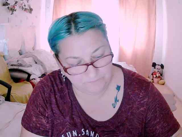 SweetBoobsM webcam