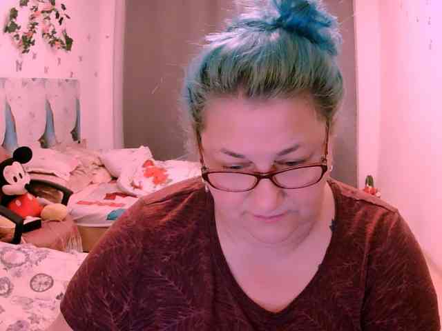 SweetBoobsM webcam