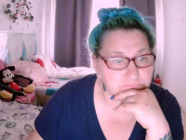 SweetBoobsM webcam
