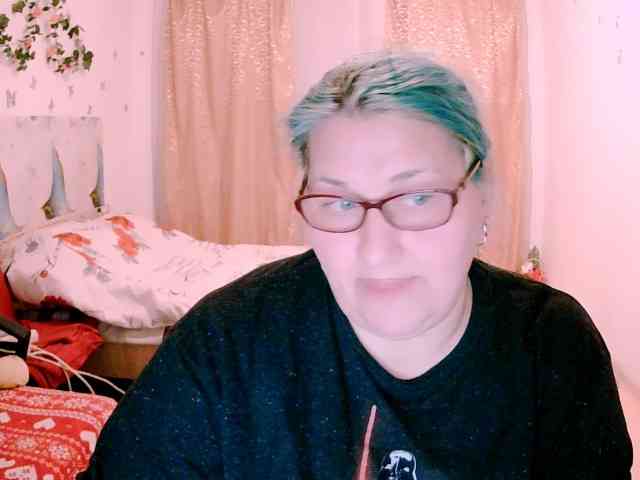 SweetBoobsM webcam