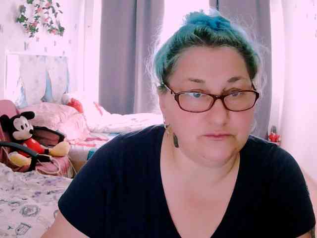 SweetBoobsM webcam