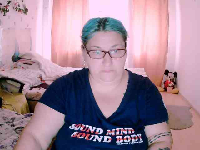 SweetBoobsM webcam