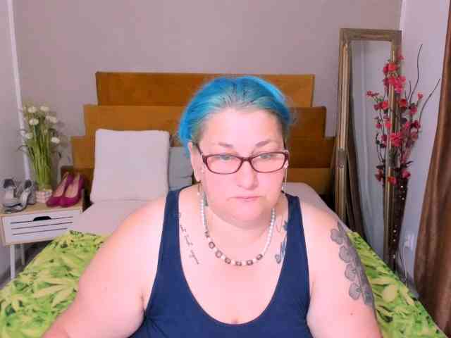 SweetBoobsM