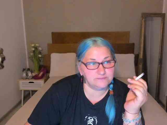 SweetBoobsM webcam