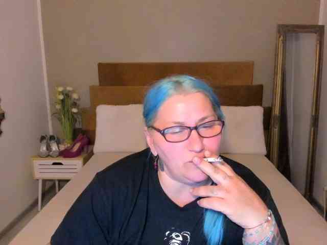 SweetBoobsM webcam
