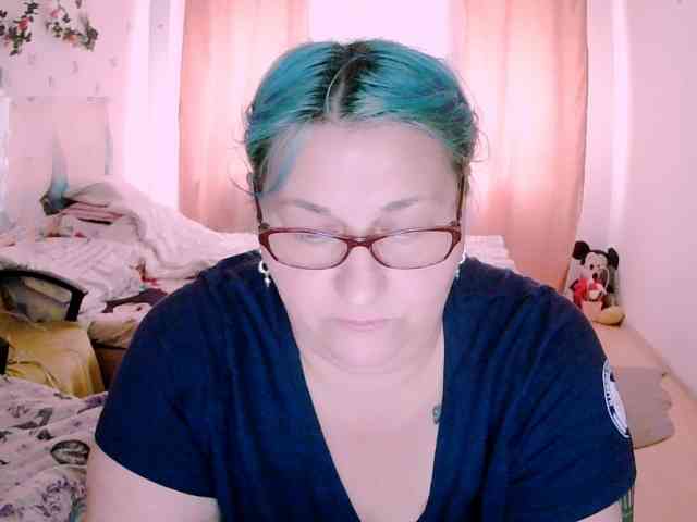 SweetBoobsM webcam
