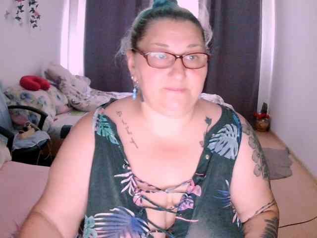 SweetBoobsM
