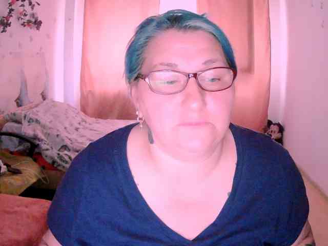SweetBoobsM webcam